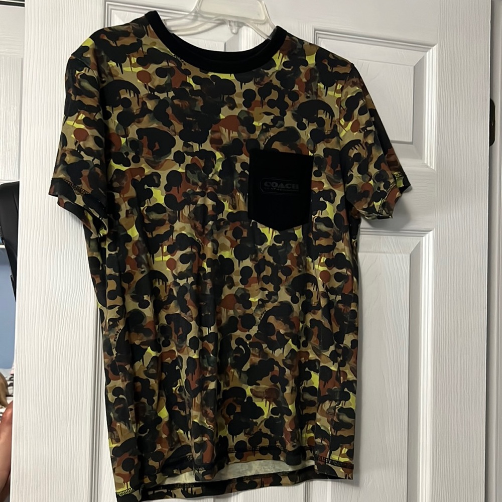Coach camo t-shirt